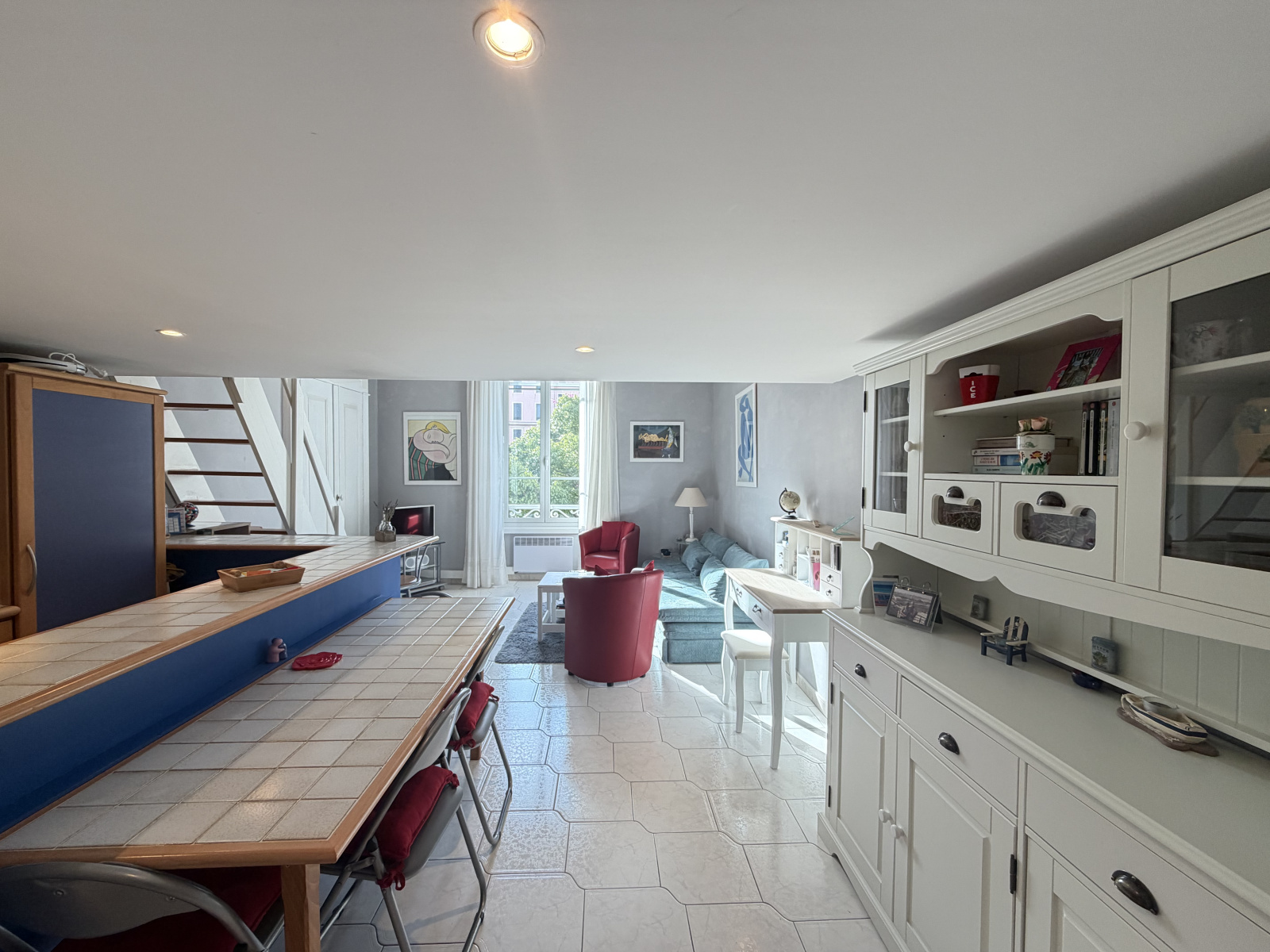 Image_, Studio, Nice, ref :RVDU10000223