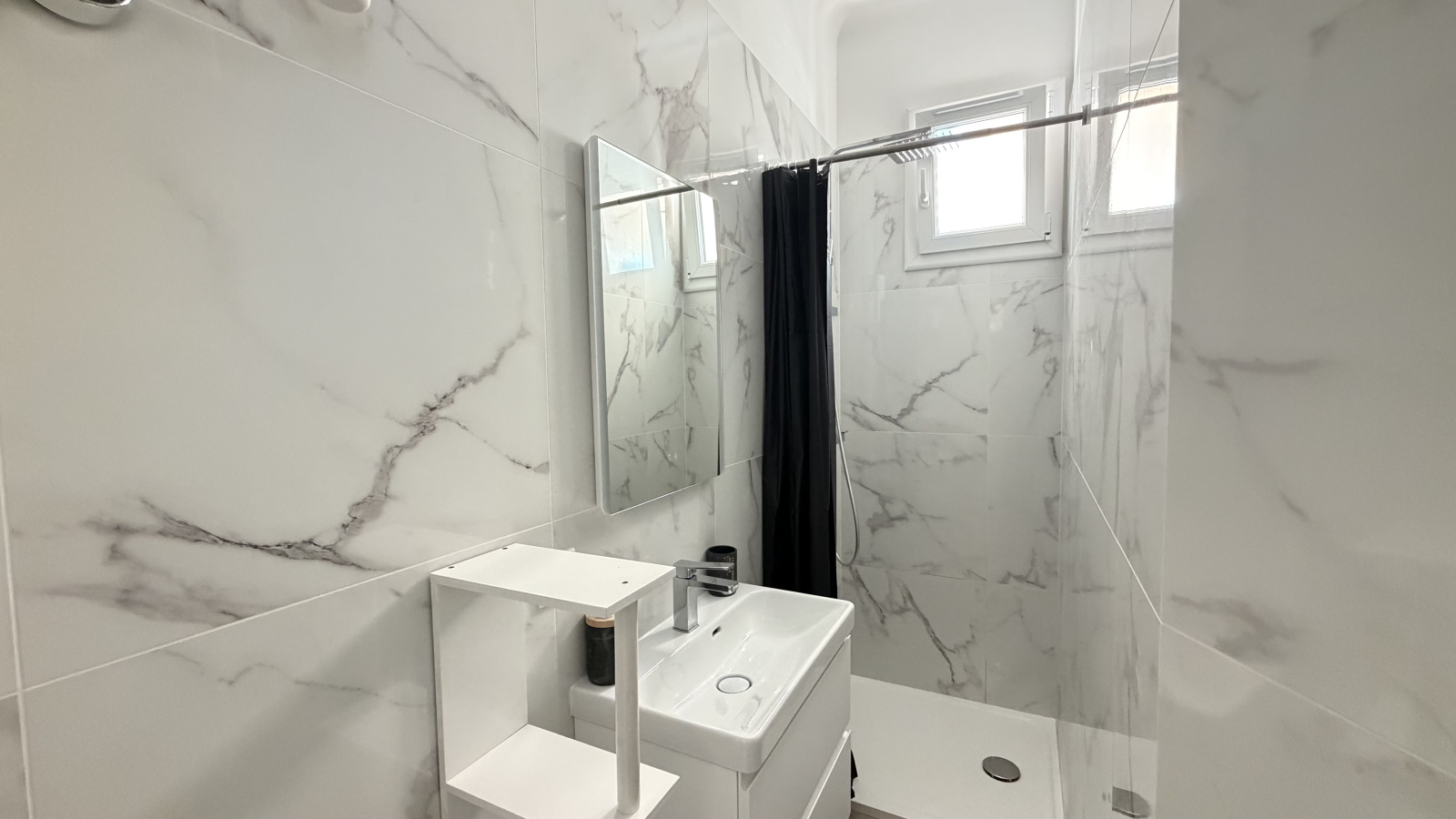 Image_, Studio, Nice, ref :SMLST50000376